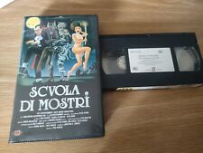 Vhs scuola mostri usato  Italia