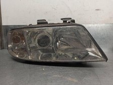 4b0941471 faro fenale usato 4b0941471 faro fenale usato  Ferrara