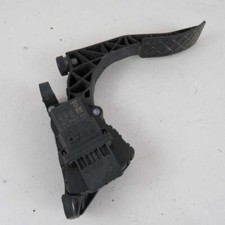 Pedale acceleratore 4f1723523b usato  Vajont