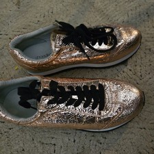 Shoedazzle stacia sneakers for sale  Collinsville