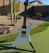 Guitarra elétrica Fast Ship 1984 White Nitro Explorer personalizável 6 cordas CM comprar usado  Enviando para Brazil
