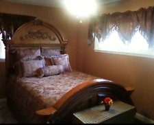 Queen size bedroom for sale  West Chester