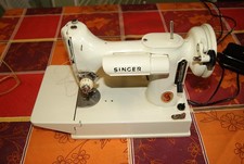 Machine coudre singer d'occasion  Bourbonne-les-Bains