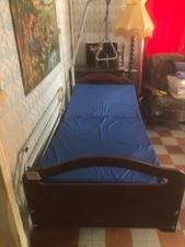 Vend lit médicalisé d'occasion  Carrouges