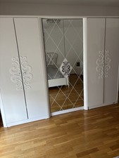 Kleiderschrank gebraucht kaufen  Mühlheim