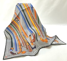 Hermès cannes silk d'occasion  Expédié en Belgium
