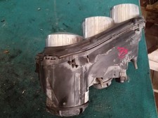 60682089 projecteur gauche d'occasion  Expédié en France