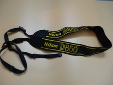 Nikon courroie strap d'occasion  Le Perray-en-Yvelines