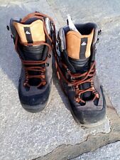 Scarponi trekking uomo usato  Viale