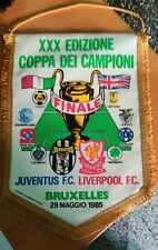 Gagliardetto juventus liverpoo usato  Genova