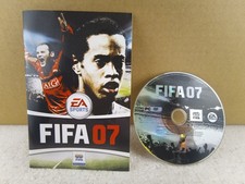 FIFA 07 (PC DVD) com Manual + Chave de Instalação - EA Sports Football Soccer 2007 comprar usado FIFA 07 (PC DVD) com Manual + Chave de Instalação - EA Sports Football Soccer 2007 comprar usado  Enviando para Brazil