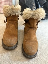 Caterpillar women fur for sale  BIDEFORD