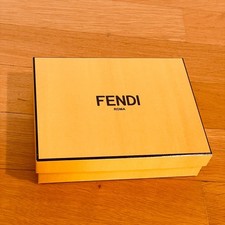 Riginal fendi geschenkbox gebraucht kaufen  München