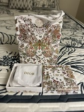 Caixa e bolsa Dior. Veja fotos. Confira meu armário para mais itens. comprar usado  Enviando para Brazil