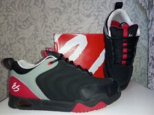 és tribo skate for sale  GRIMSBY
