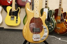 Music man stingray d'occasion  Expédié en Belgium