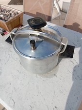 Cocotte minute seb d'occasion  La Baule-Escoublac