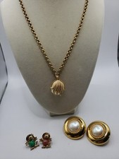 Vintage goldtone jewelry for sale  Newburgh