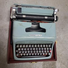 Macchina scrivere olivetti usato  Genova