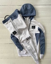 Men white nike for sale  CRIEFF
