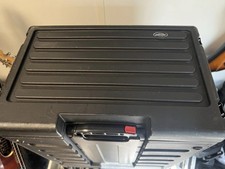 Skb r6uw case for sale  WELWYN GARDEN CITY