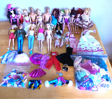 Gran Lote De Barbies/Muñecas, Ropa, Zapatos Y Accesorios De Colección A Modernos segunda mano  Embacar hacia Mexico