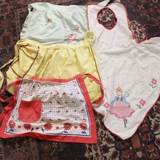 Lote de 4 Aventais Vintage 1940s 1950s 1960s Algodão Bordado Ric Rac comprar usado  Enviando para Brazil