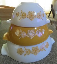 Vtg pyrex gold for sale  Lisbon
