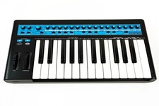 Novation original bass d'occasion  Expédié en Belgium