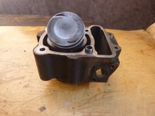 Piston cylindre peugeot d'occasion Piston cylindre peugeot d'occasion  Mimet