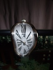 Pendule montre molle d'occasion  Pontailler-sur-Saône