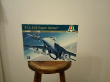 Italeri 18e superhornet usato  Napoli
