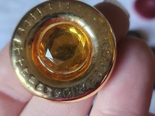 Gros bouton vintage d'occasion  Senozan
