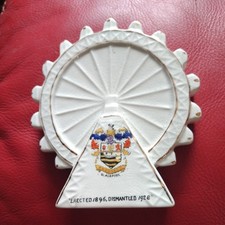 Wilton art crested for sale  LINCOLN
