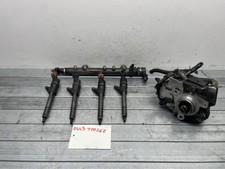 Kit pompa iniettori usato  Italia