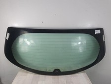 Lunette arriere peugeot d'occasion  La Chapelle-Saint-Luc