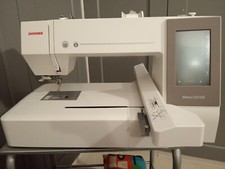 Macchina ricamo janome usato  Savona