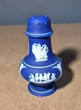 Lovely wedgwood jasper for sale  SWADLINCOTE
