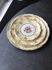 Conjunto de 3 pratos vintage florais com acabamento dourado, usado comprar usado  Enviando para Brazil