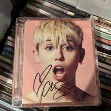 Signed Miley Cyrus Bangerz Tour DVD comprar usado  Enviando para Brazil