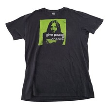 Usado, Camiseta gráfica preta Yoko Ono John Lennon Give Peace a Chance 2008 G comprar usado  Enviando para Brazil
