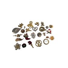 Lote de 26 broches vintage de pinos tom de prata dourado Natal RN urso anjo comprar usado  Enviando para Brazil