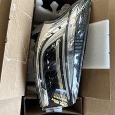 Faro proiettore anteriore usato  Capriate San Gervasio