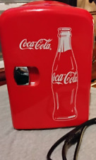 Mini geladeira Coca-Cola Classic garrafa de Coca-Cola 4L com cabo CA 12V CC e 110V - Usado comprar usado  Enviando para Brazil