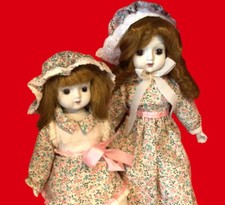 Sister dolls musical for sale  Normal