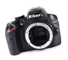 Nikon d3200 camera for sale  HALESOWEN