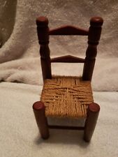 silla muñeca madera y mimbre vintage 7,25" de alto  segunda mano  Embacar hacia Argentina