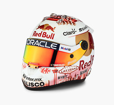 Capacete Checo Sergio Perez 2023 Las Vegas GP escala 1/2 SCHUBERTH Red Bull Racing comprar usado  Enviando para Brazil