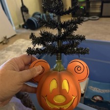 Disney halloween tree for sale  Davenport