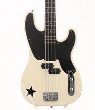 Baixo Squier by Fender Mike Dirnt Precision branco ártico comprar usado Baixo Squier by Fender Mike Dirnt Precision branco ártico comprar usado  Enviando para Brazil